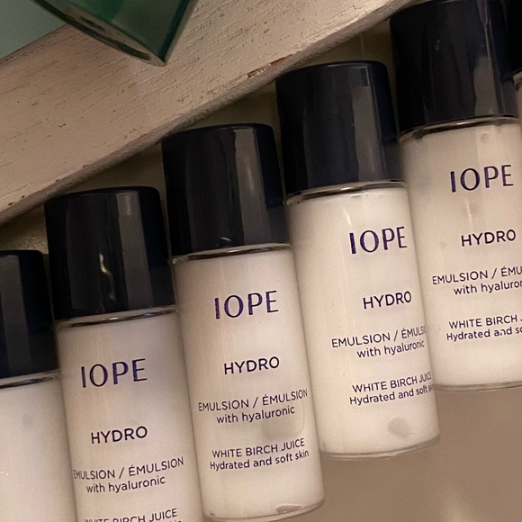 KBeauty: IOPE TRAVEL KIT + Sheet Mask - Picture 5 of 7